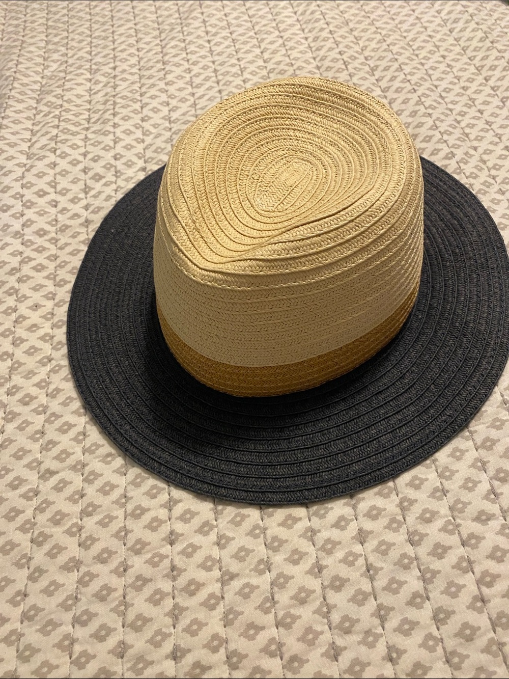 Time and Tru Two-Tone Straw Sun Hat in Blue Natural, and Tan